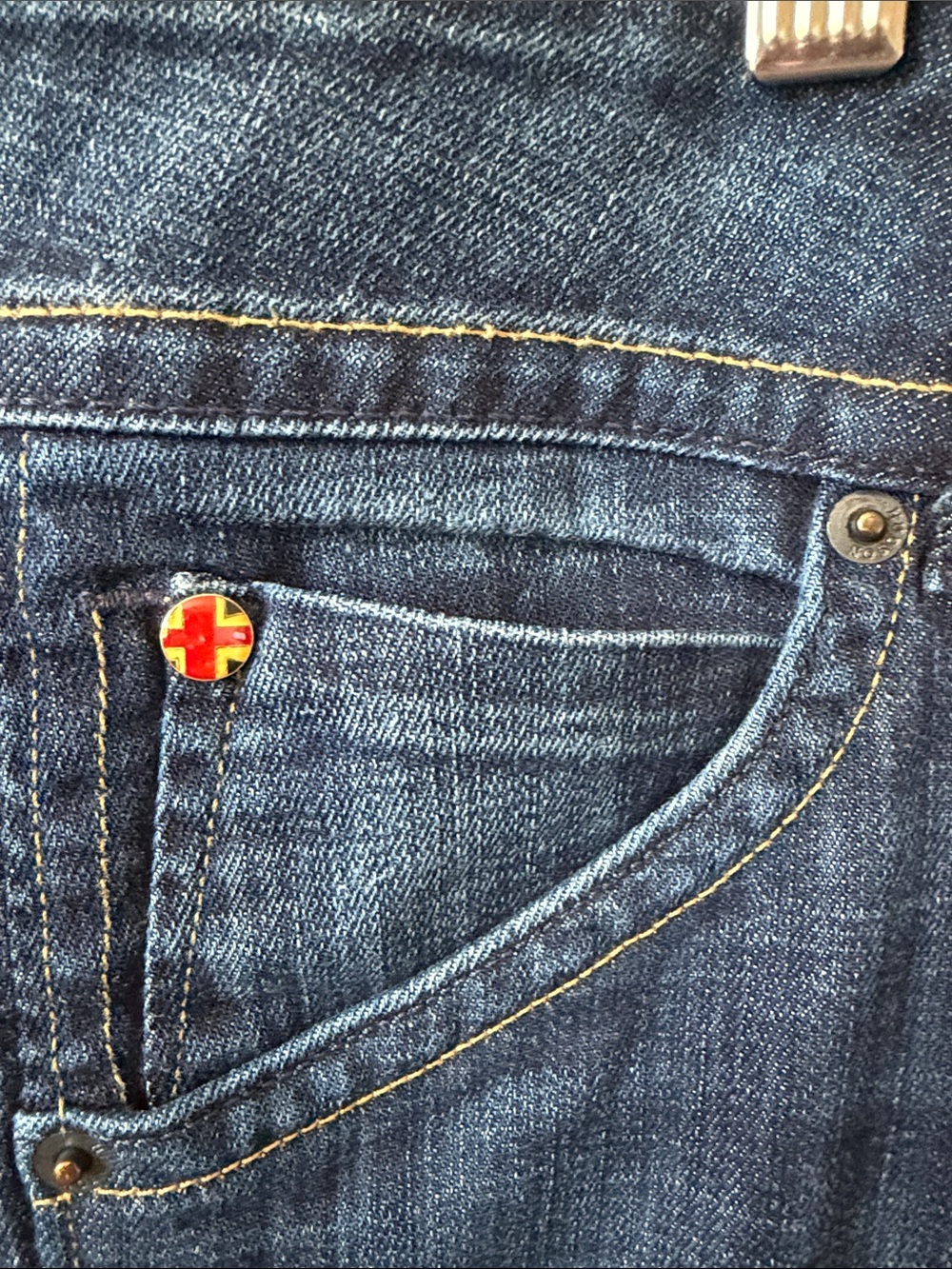 Hudson jeans - Picture 3 of 14